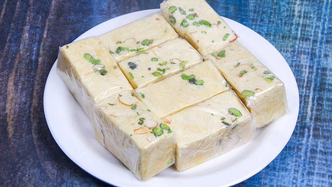 Minerva Sweets Soan Papdi