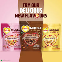 Saffola Muesli Choco Crunch with Flavour Pops, 450 gm | 15 in 1 Fruit and Nuts, Seeds, Millet & more | Cereals for breakfast with wholegrain, protein, fibre