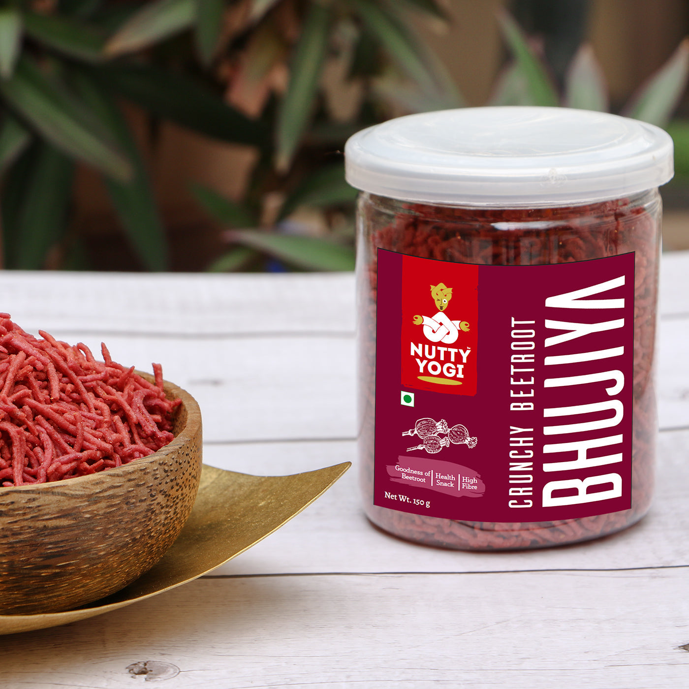 Nutty Yogi Crunchy Beetroot Bhujiya - 150 gm