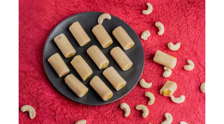 Vellanki Foods Kaju Rolls