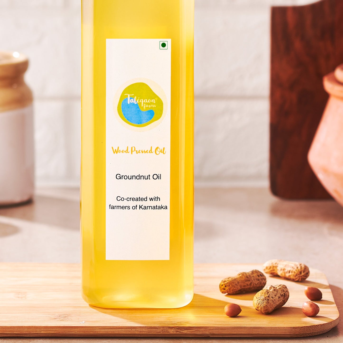 Wood Pressed Groundnut Oil