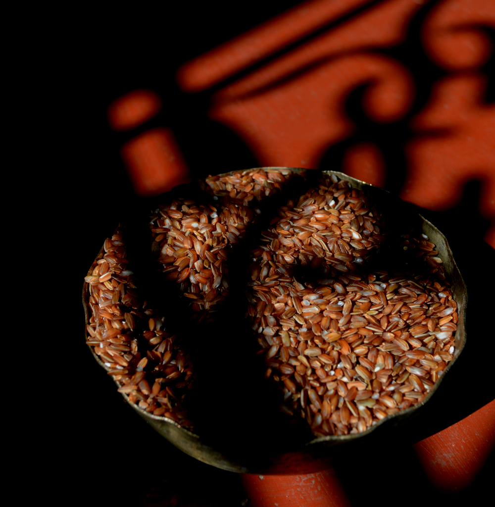 Bio Basics Karunguruvai Red Rice - Unpolished & Parboiled - Veeha Foods